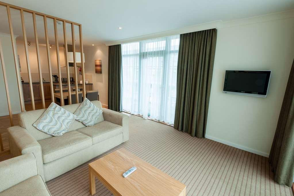 De Vere Cotswold Water Park South Cerney Quarto foto