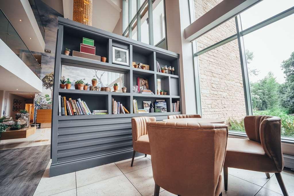 De Vere Cotswold Water Park South Cerney Restaurante foto